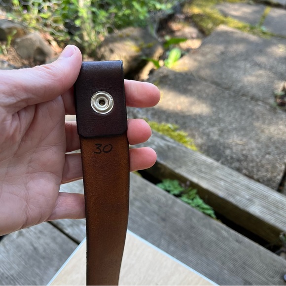 Bob Dunn Handmade Brown Leather Belt - No Buckle Sz 30 - Picture 5 of 12